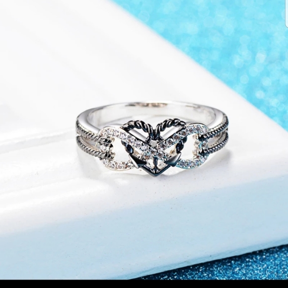 INFINITY ETERNITY HEART SHAPE BLACK&SILVER RING - Picture 4 of 9